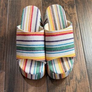 Serape Print Wedge Sandals Approx Size 8.5